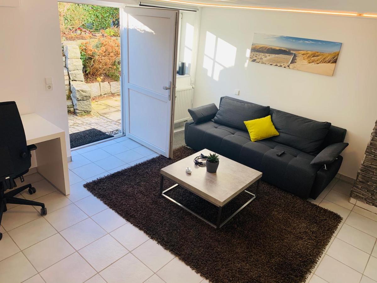 Modernes Apartment Mit Terrasse Und Highspeed Internet Zwischen Aalen Und Schwaebisch Gmuend Goggingen Eksteriør billede