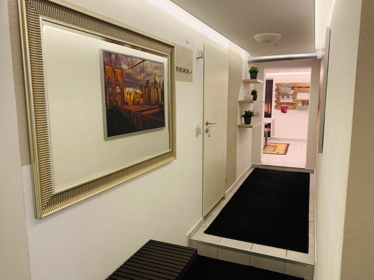 Modernes Apartment Mit Terrasse Und Highspeed Internet Zwischen Aalen Und Schwaebisch Gmuend Goggingen Eksteriør billede